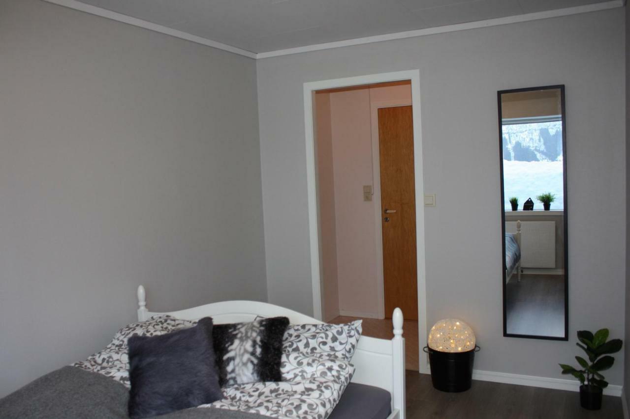 Studioleilighet I Haukedalen Holsen エクステリア 写真