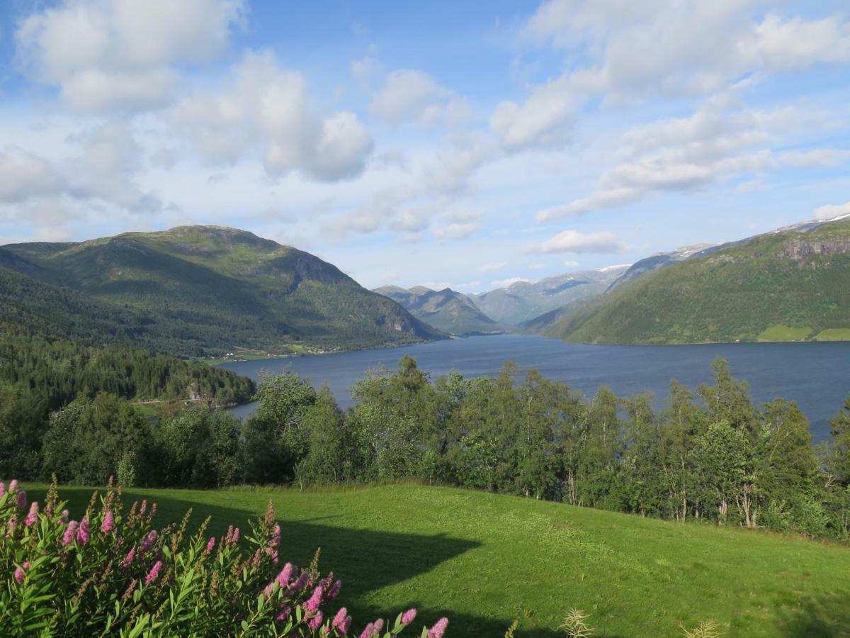 Studioleilighet I Haukedalen Holsen エクステリア 写真